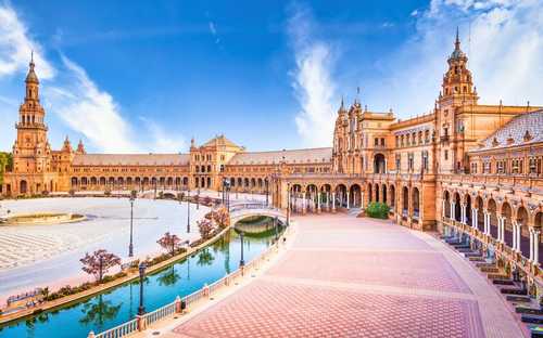 Autobus panoramico a Plaza de España a Siviglia